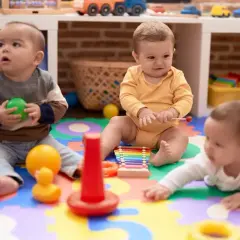 Od kiedy dziecko do żłobka? Wiek, gotowość i przepisy w Polsce