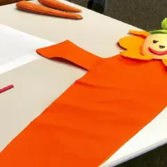 Strój marchewki DIY dla dziecka: Szybko, tanio i bez szycia!